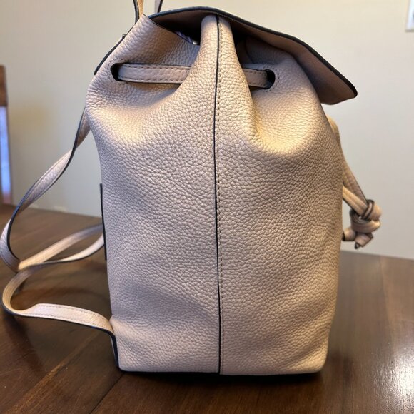 Michael Kors Junie Medium Pebbled Leather Backpack Butternut - Picture 4 of 16